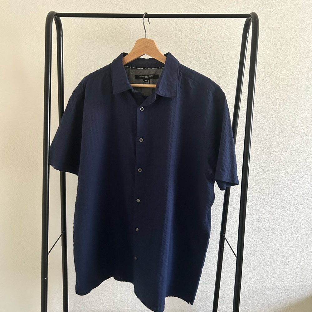 French Connection Men’s XXL Navy Textured Short Sleeve Button Up Shirt